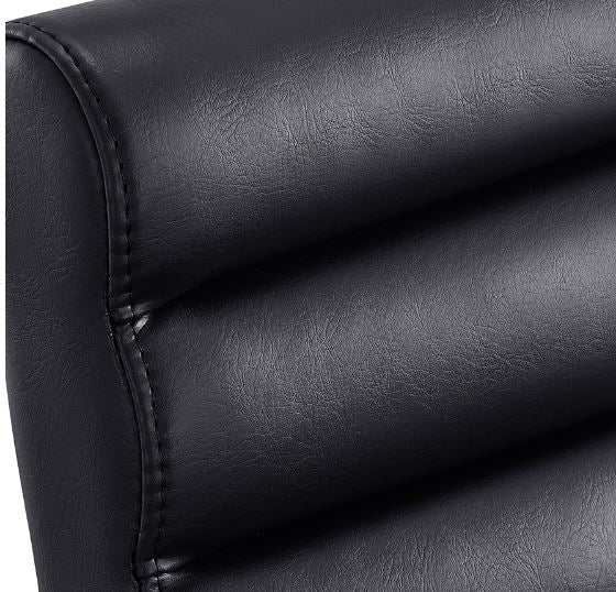 Jockey Salon Stool Black DIR