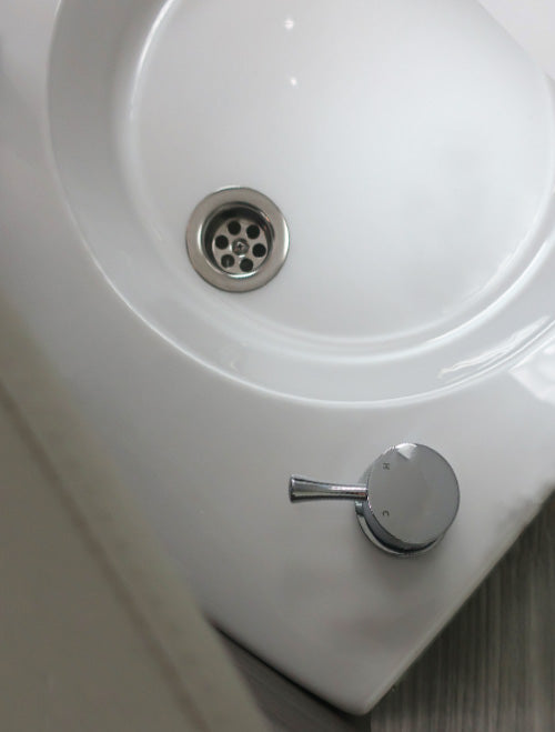 ELEMENT Pedicure Chair with Plumbing Belava