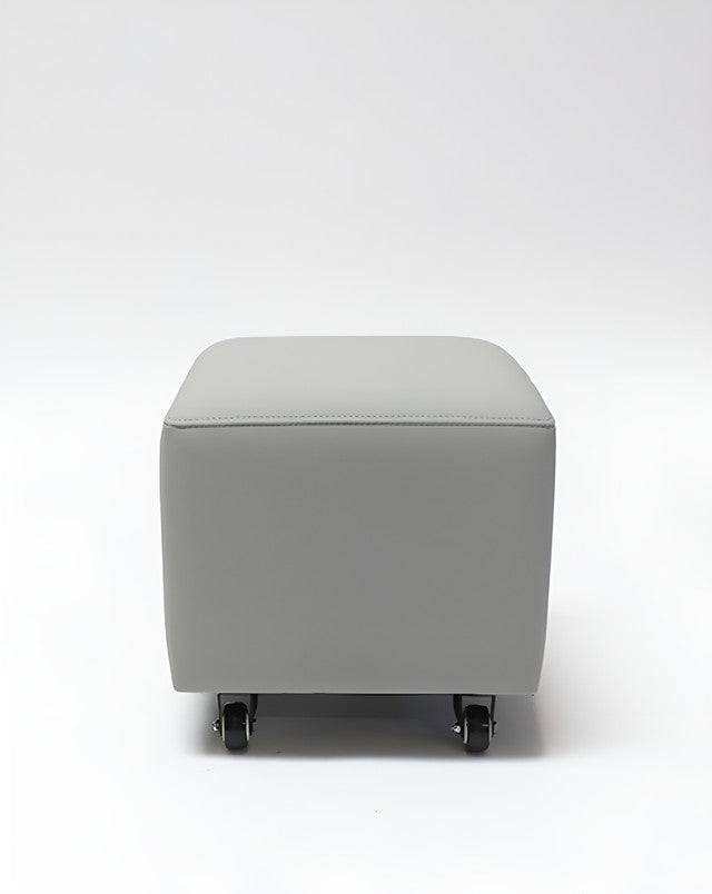 Nail Tech Stool - Shorty Belava