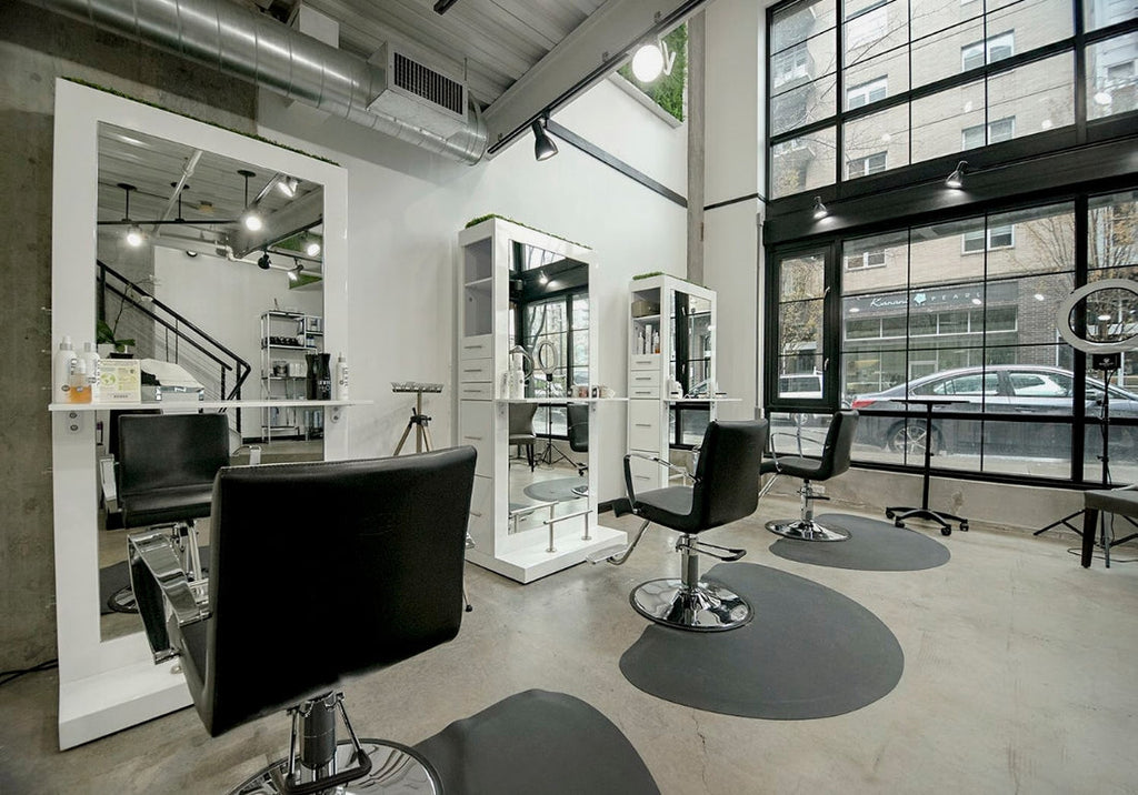 TAHITI Single Sided Styling Station Gloss Silver AGS Beauty